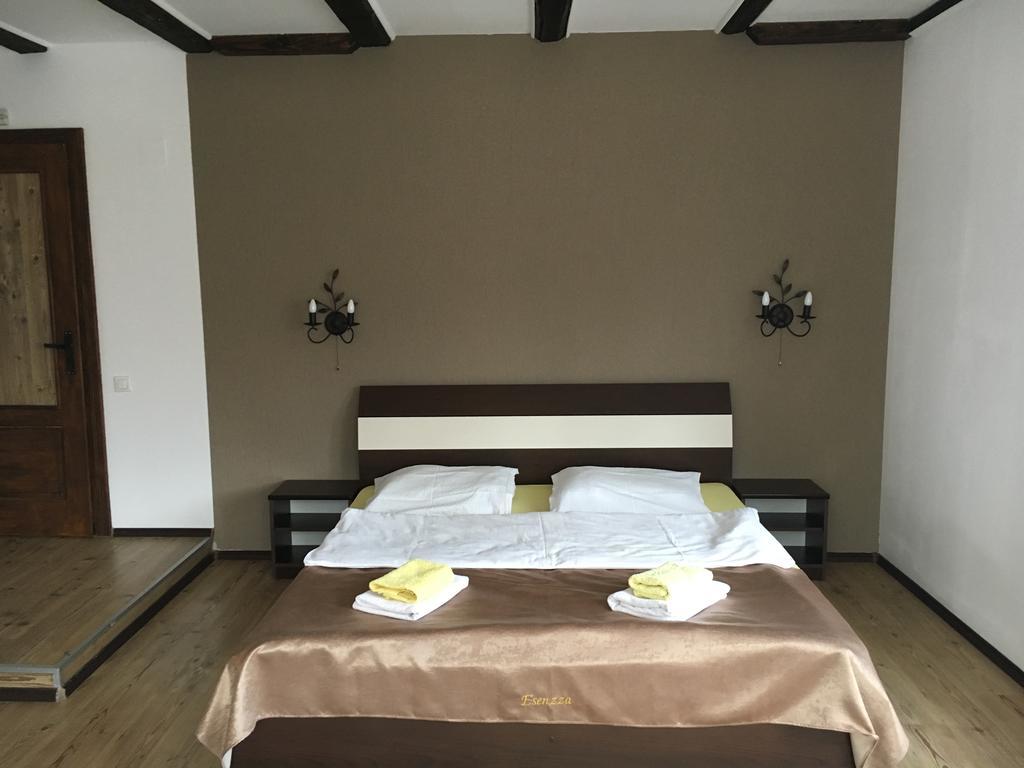 Pensiunea Esenzza 브란 외부 사진
